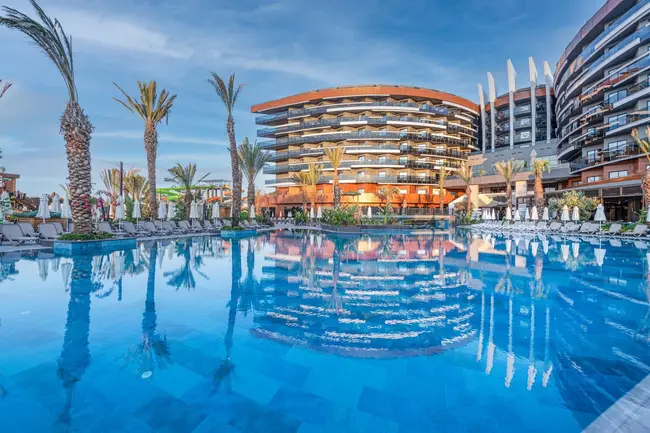 Kirman Calyptus Resort and Spa